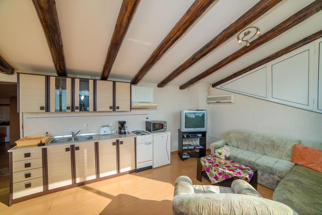 Apartments Daria Rovinj Quarto foto